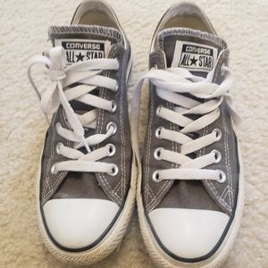 Converse Chuck Taylor Sneakers